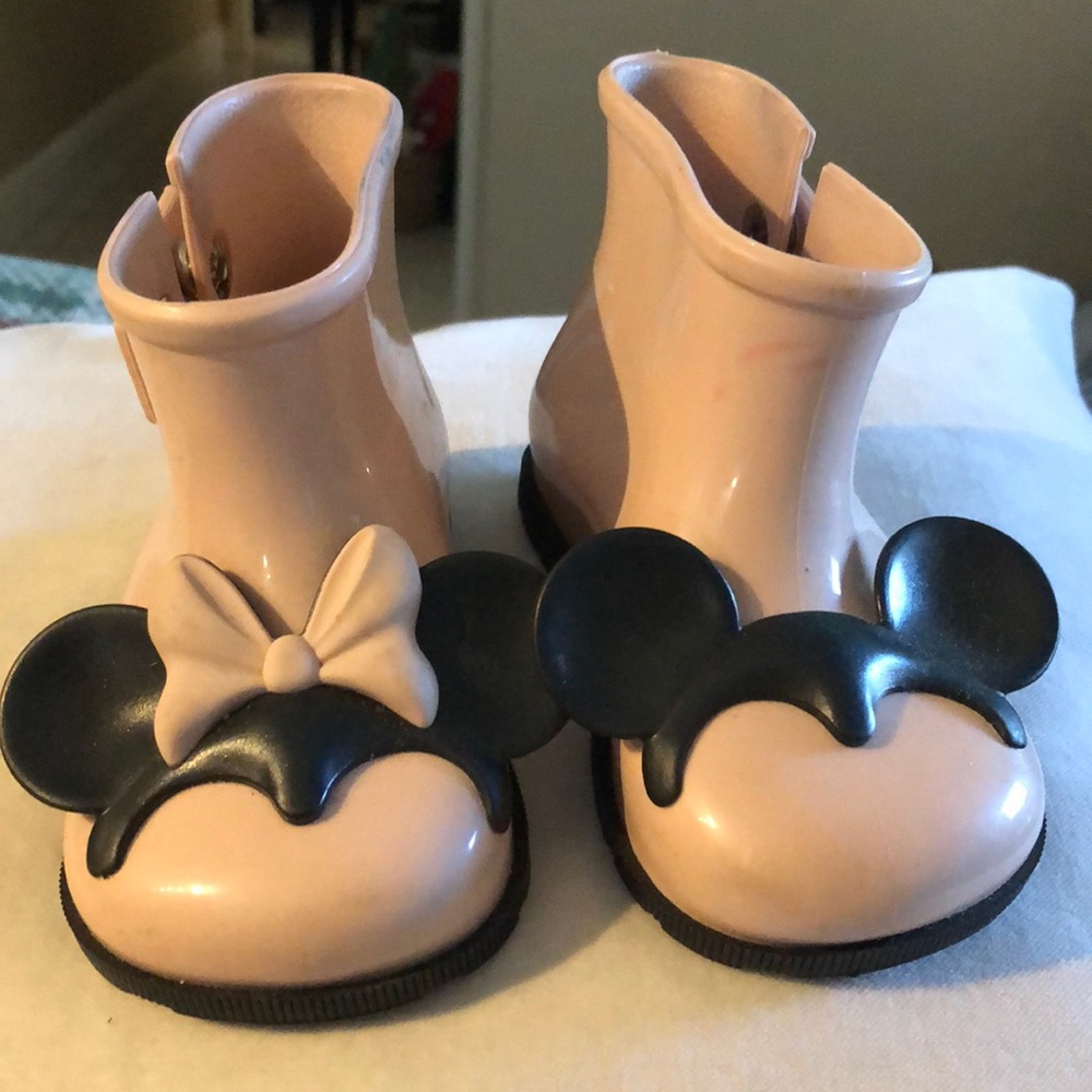 Baby rain boots